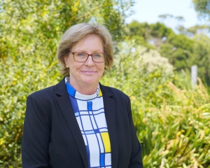 Portrait photo of Joanne Person