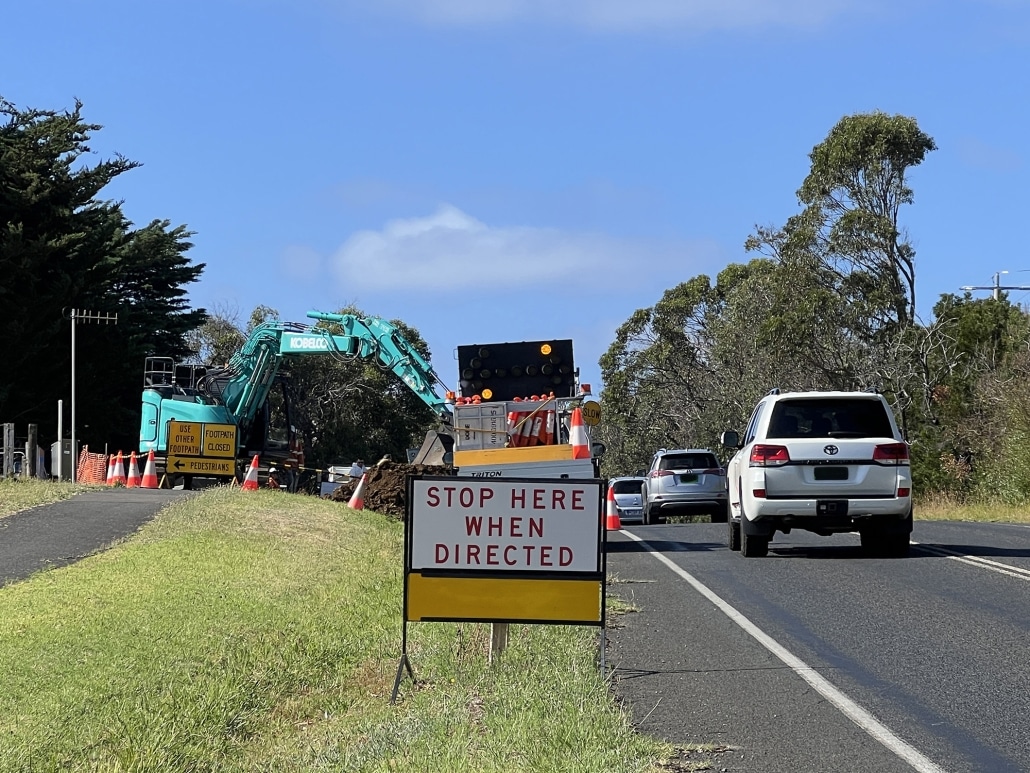 Photo of the Roadworks near Wimbledon Heights for the Project to upgrade the Cowes PRV.